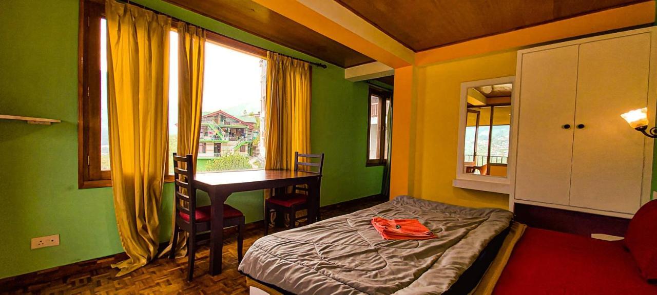 La Vaca India Manali Hostel Exterior foto